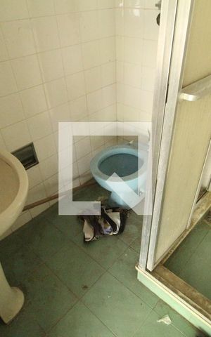 Casa de condomínio à venda com 500m², 4 quartos e 6 vagasGaragem 1 - Banheiro