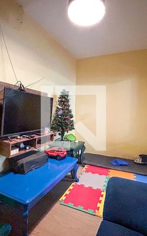 Casa para alugar com 300m², 1 quarto e 4 vagasSala
