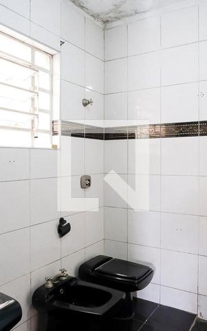 Casa à venda com 512m², 4 quartos e 6 vagasBanheiro 1