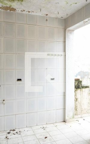 Casa à venda com 512m², 4 quartos e 6 vagasÁrea de serviço