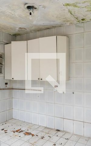 Casa à venda com 512m², 4 quartos e 6 vagasÁrea de serviço