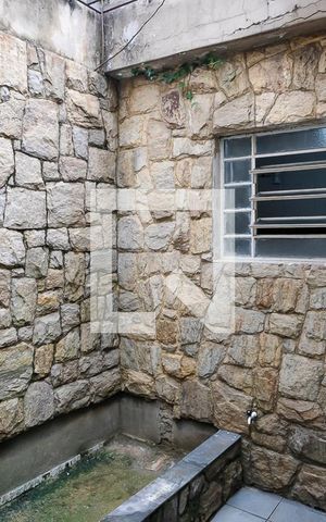 Casa à venda com 512m², 4 quartos e 6 vagasQuintal