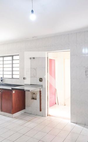 Casa à venda com 512m², 4 quartos e 6 vagasCozinha