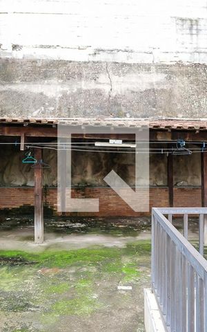 Casa à venda com 512m², 4 quartos e 6 vagasQuintal