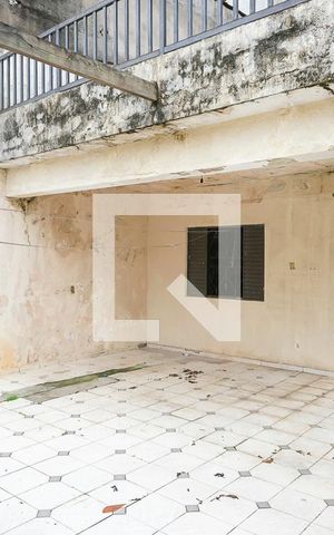 Casa à venda com 512m², 4 quartos e 6 vagasQuintal