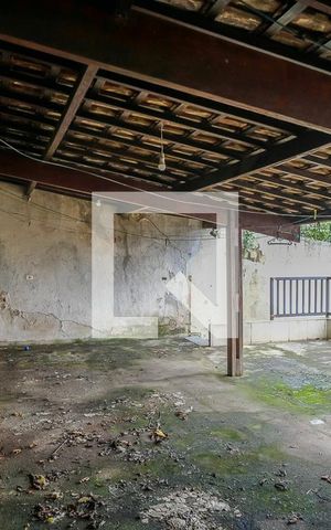 Casa à venda com 512m², 4 quartos e 6 vagasQuintal