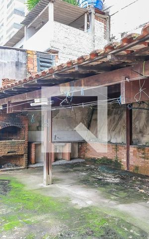 Casa à venda com 512m², 4 quartos e 6 vagasQuintal