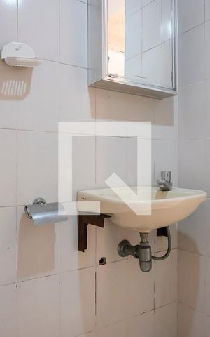 Casa à venda com 512m², 4 quartos e 6 vagasBanheiro 2