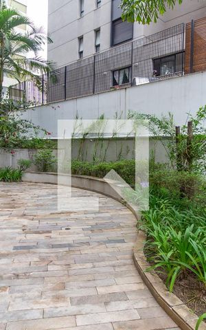 Apartamento à venda com 216m², 3 quartos e 3 vagas Apartamento à venda com 216m², 3 quartos e 3 vagasÁrea comum