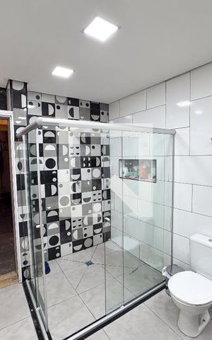 Casa à venda com 582m², 8 quartos e 3 vagas Casa à venda com 582m², 8 quartos e 3 vagasBanheiro