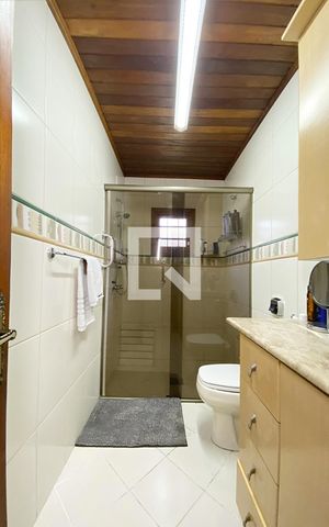 Casa à venda com 105m², 3 quartos e 2 vagasBanheiro da Suíte