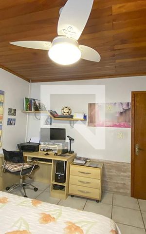Casa à venda com 105m², 3 quartos e 2 vagasQuarto 2