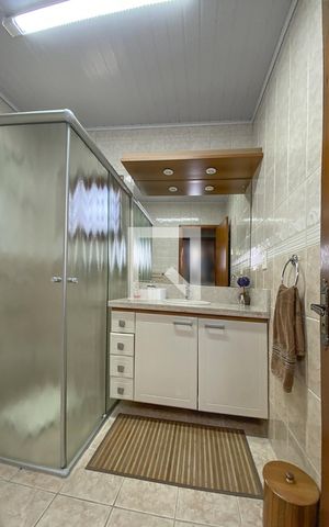 Casa à venda com 105m², 3 quartos e 2 vagasBanheiro 2