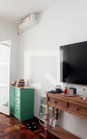 Apartamento à venda com 47m², 1 quarto e sem vagaQuarto