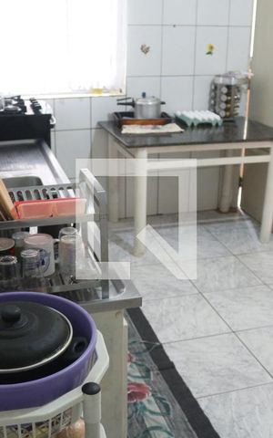 Casa à venda com 232m², 4 quartos e 2 vagasCozinha