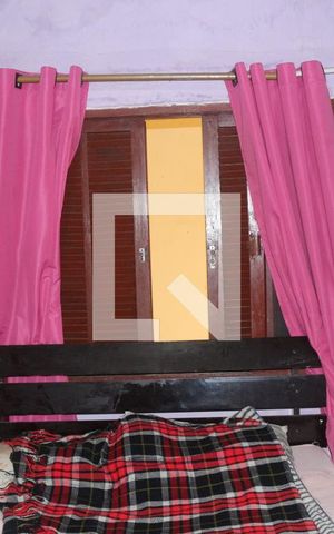 Casa à venda com 232m², 4 quartos e 2 vagasQuarto 1