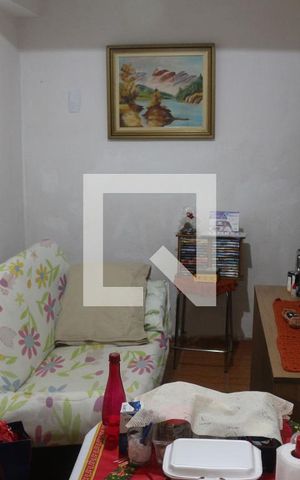 Casa à venda com 232m², 4 quartos e 2 vagasSala