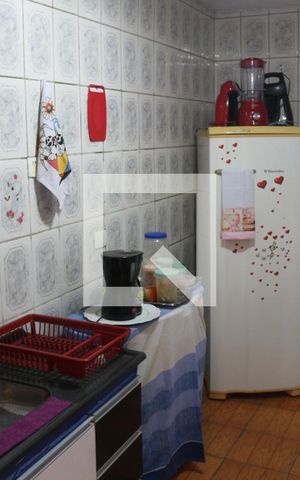 Casa à venda com 232m², 4 quartos e 2 vagasCozinha