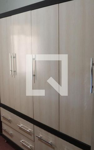 Casa à venda com 232m², 4 quartos e 2 vagasQuarto 2