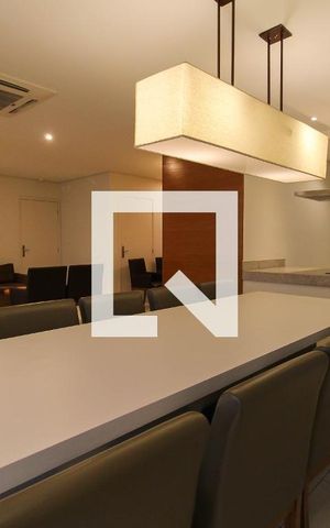 Apartamento à venda com 141m², 3 quartos e 2 vagas Apartamento à venda com 141m², 3 quartos e 2 vagasSalão de Festas