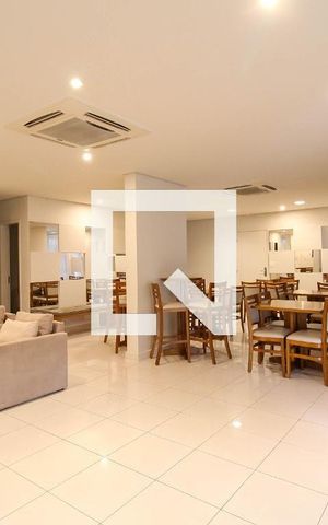 Apartamento à venda com 141m², 3 quartos e 2 vagas Apartamento à venda com 141m², 3 quartos e 2 vagasSalão de Festas