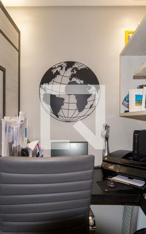 Apartamento à venda com 141m², 3 quartos e 2 vagasEscritório