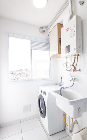 Apartamento à venda com 49m², 2 quartos e 1 vaga Apartamento à venda com 49m², 2 quartos e 1 vagaCozinha e Área de Serviço