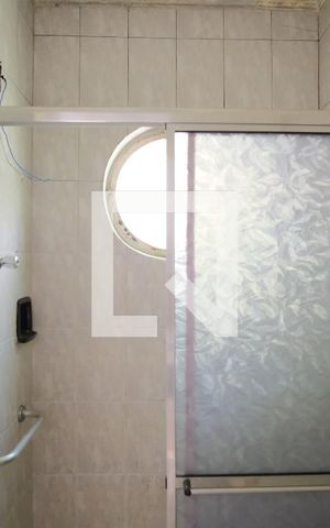 Casa à venda com 200m², 3 quartos e 6 vagasBanheiro 1