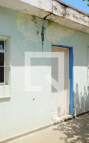 Casa à venda com 200m², 3 quartos e 6 vagasQuintal