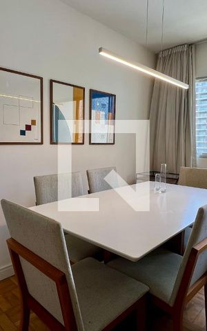 Apartamento à venda com 85m², 2 quartos e 1 vagaSala de Jantar