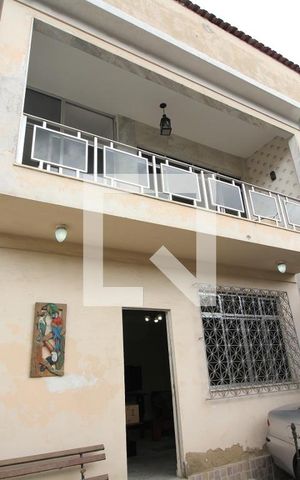 Casa de condomínio à venda com 251m², 4 quartos e 2 vagasÁrea Externa Frente