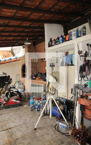 Casa de condomínio à venda com 251m², 4 quartos e 2 vagasChurrasqueira