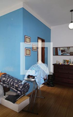 Casa de condomínio à venda com 251m², 4 quartos e 2 vagasQuarto 2 - Suíte