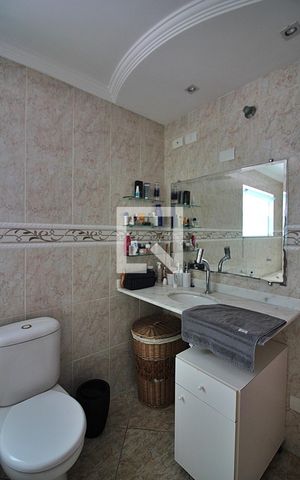 Apartamento à venda com 287m², 3 quartos e 2 vagasQuarto 1 - Suíte Banheiro 
