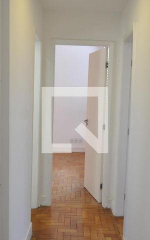 Apartamento à venda com 70m², 2 quartos e sem vagaCorredor