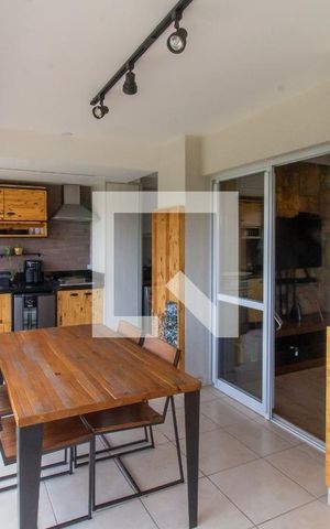 Apartamento para alugar com 92m², 2 quartos e 2 vagas Apartamento para alugar com 92m², 2 quartos e 2 vagasVaranda