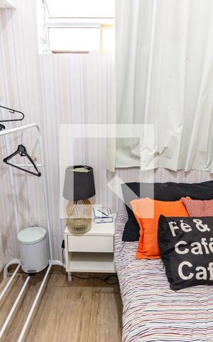 Casa à venda com 120m², 5 quartos e sem vaga Casa à venda com 120m², 5 quartos e sem vagaQuarto 4