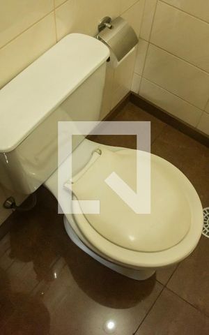 Apartamento à venda com 124m², 4 quartos e 3 vagasBanheiro de Serviço