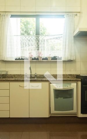 Apartamento à venda com 124m², 4 quartos e 3 vagasCozinha