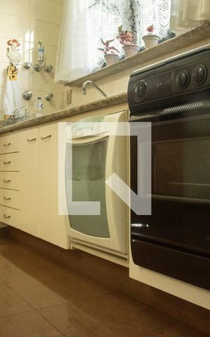 Apartamento à venda com 124m², 4 quartos e 3 vagasCozinha