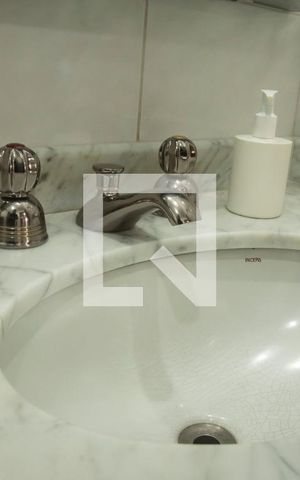 Apartamento à venda com 124m², 4 quartos e 3 vagasBanheiro