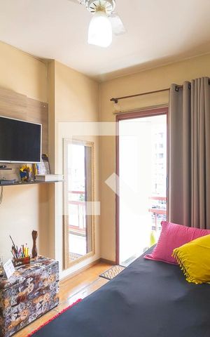 Studio à venda com 48m², 1 quarto e 1 vaga Studio à venda com 48m², 1 quarto e 1 vagaQuarto