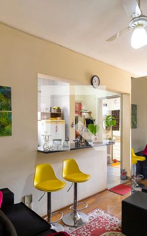 Studio à venda com 48m², 1 quarto e 1 vaga Studio à venda com 48m², 1 quarto e 1 vagaSala