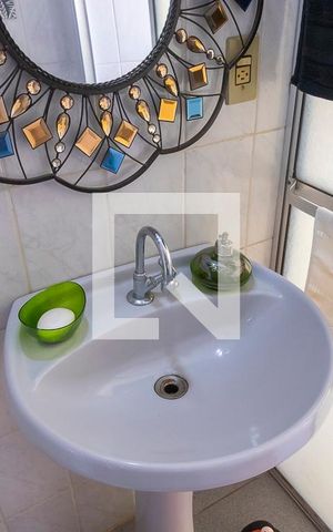 Studio à venda com 48m², 1 quarto e 1 vaga Studio à venda com 48m², 1 quarto e 1 vagaBanheiro