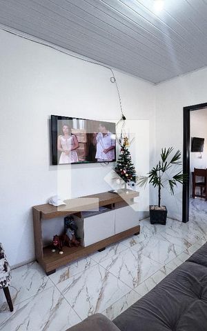 Casa à venda com 124m², 3 quartos e 2 vagassala