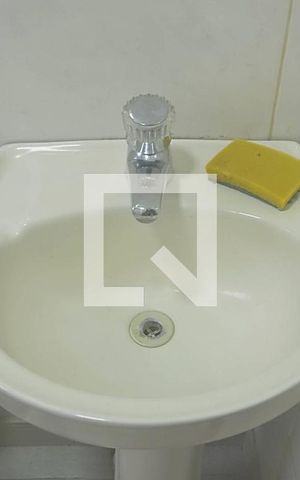 Casa para alugar com 170m², 2 quartos e 2 vagas Casa para alugar com 170m², 2 quartos e 2 vagasBanheiro