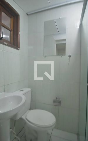 Casa para alugar com 170m², 2 quartos e 2 vagas Casa para alugar com 170m², 2 quartos e 2 vagasBanheiro do Quarto 2