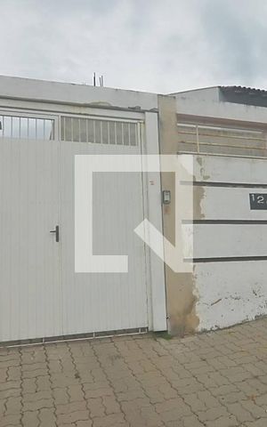 Casa para alugar com 170m², 2 quartos e 2 vagas Casa para alugar com 170m², 2 quartos e 2 vagasFachada