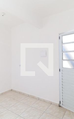 Casa para alugar com 40m², 1 quarto e sem vaga Casa para alugar com 40m², 1 quarto e sem vagaCozinha / Área de serviço