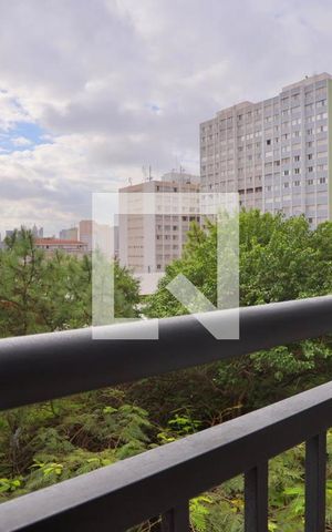Apartamento à venda com 37m², 2 quartos e sem vaga Apartamento à venda com 37m², 2 quartos e sem vagaVaranda - Sala
